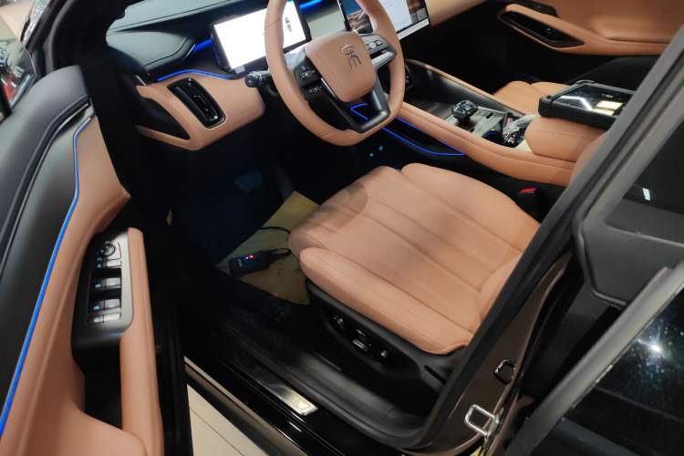 Used BYD Song L EV 2025 Intelligent Driving Version 662 km LiDAR Excellence Edition