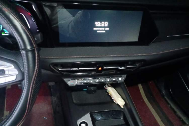 Used CHANGAN OSHAN X7 PLUS 2022 1.5T Blue Whale Edition Automatic ZhiZun Model
