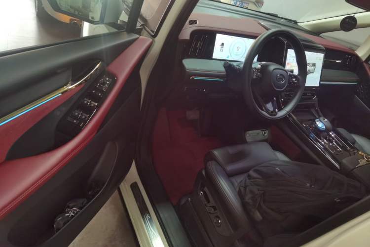 Used GAC Trumpchi E9 2025 E9 Superfast Charging Champion
