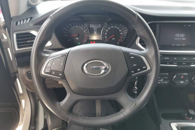 Used GAC Trumpchi GS4 2017 235T Manual Two-Wheel Drive Luxury Edition
