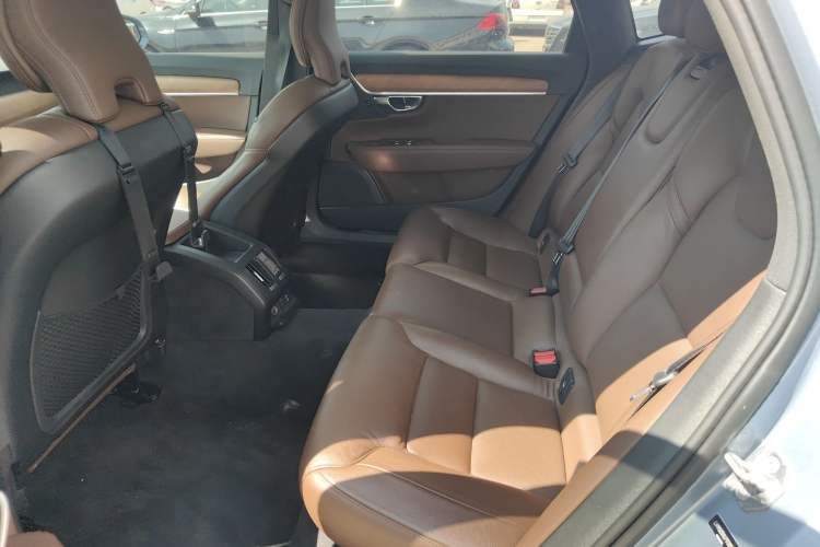 Used Volvo S90 2020 Facelifted T5 Zhiyi Luxury Edition