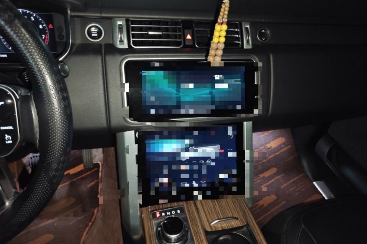 Used Land Rover Range 2018 3.0 SC V6 Grand Edition Audio And AC Panel