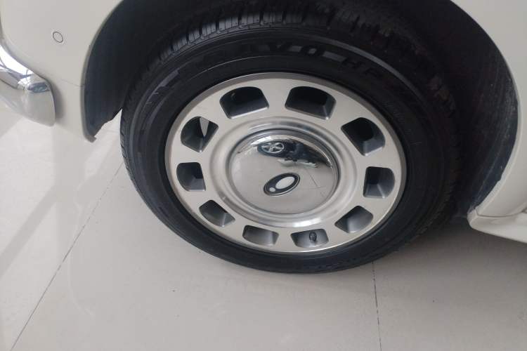 Used ORA Ballet Cat 2022 401 km Nutcracker Edition
