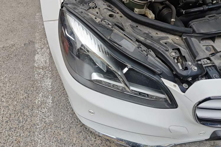 Used Mercedes-Benz E-Class 2014 Restyled E 260 L Sport Edition
