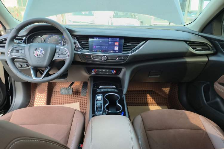 Used Buick Regal 2020 552T Luxury Version