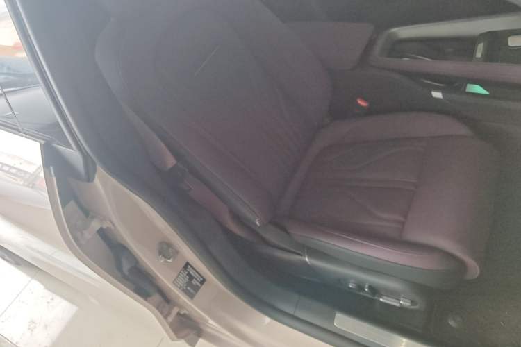 Used Zeekr 007GT 2025 Rear-Drive Intelligent Driving Version 75 kWh
