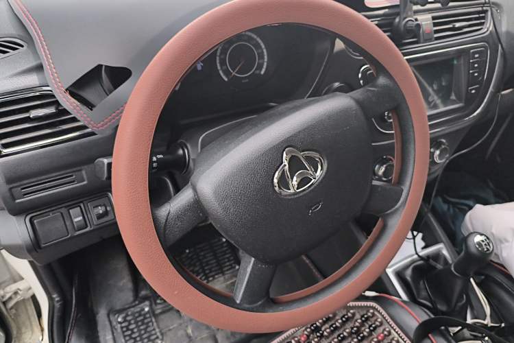 Used CHANGAN KAICHENG Ounuo S 2025 1.5L Deluxe Edition Dual-Steaming Air-Conditioned Passenger Vehicle JL473QG 5 Seats