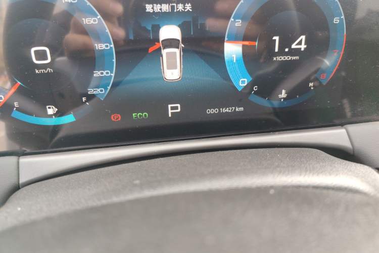 Used JETOUR X70 2024 1.5T DCT Enjoy Edition 7-Seater Odometer Close Up