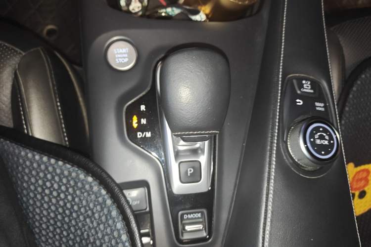 Used Infiniti QX50 2018 2.0T Four-Wheel Drive Elite Edition Gear Lever