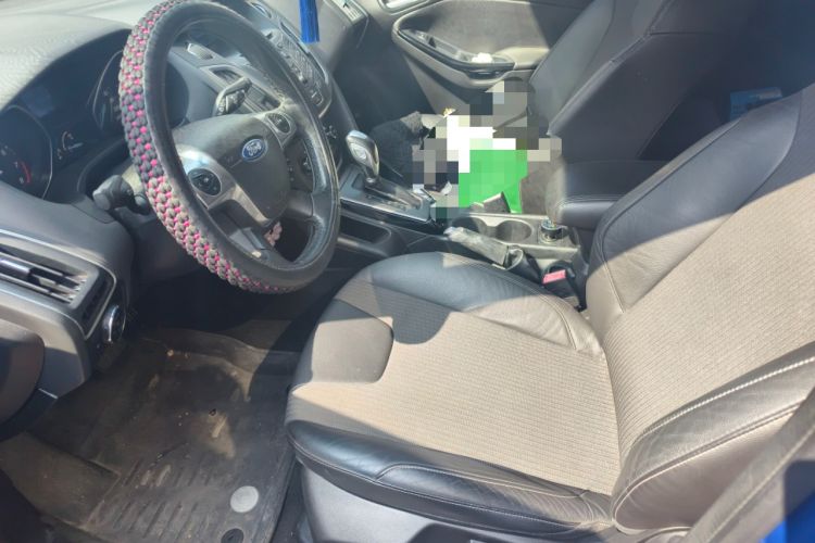 Used Ford Focus 2012 Hatchback 1.6L Automatic Fashion Edition
