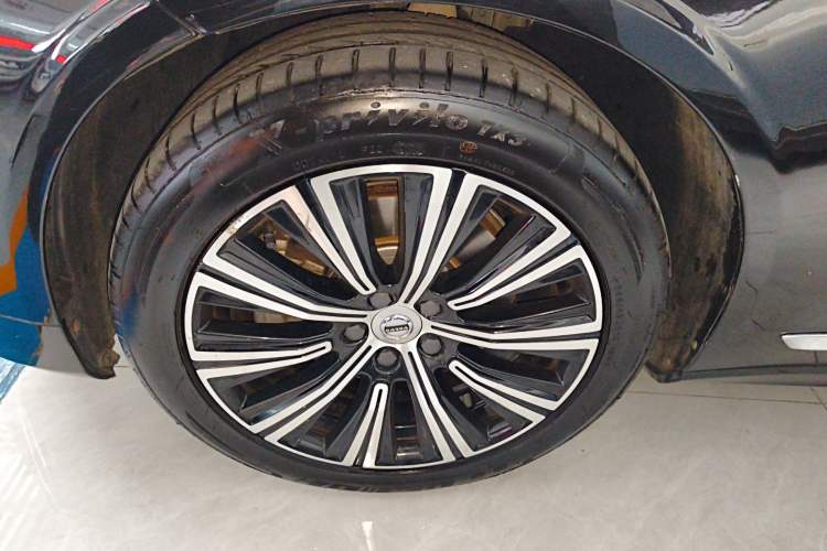 Used Volvo S90 2021 B5 Zhiyi Luxury Edition
