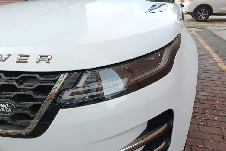 Used Land Rover Range Rover Evoque New Energy 2022 Aurora L P300e Plug-in Hybrid Electric Version