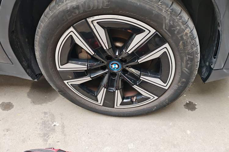 Used BMW iX3 2021 Leading Model
