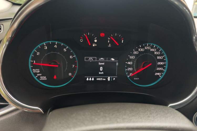 Used Chevrolet Malibu XL 2019 535T CVT Active Version Instrument Cluster
