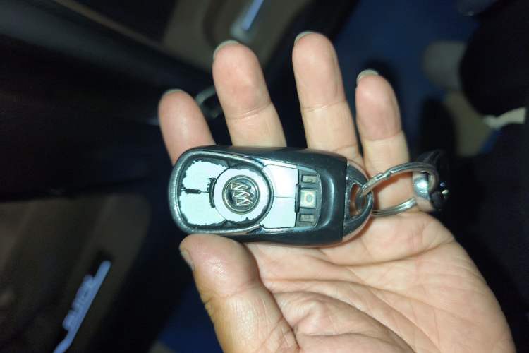 Used Buick GL8 2017 ES 28T Flagship Model China V Standard
