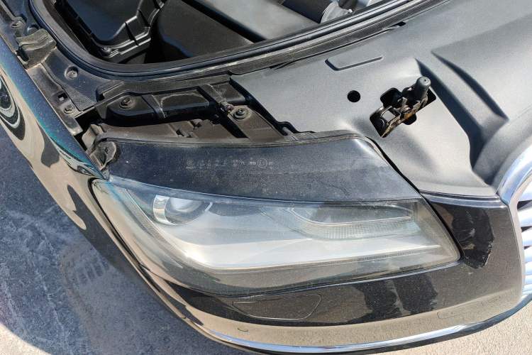 Used Audi A8 2012 A8L 45 TFSI quattro Comfort model Right Front Headlight