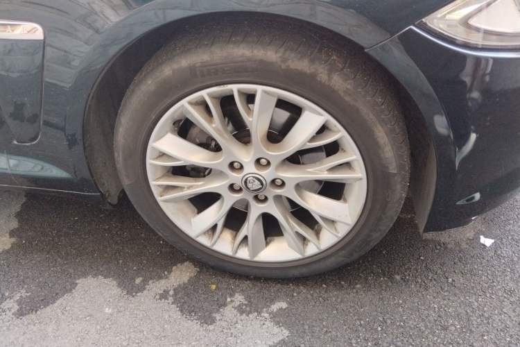 Used Jaguar XF 2013 XF 2.0T Luxury Edition
