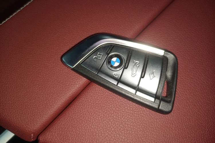 Used BMW 5 Series 2022 Second Facelift 525Li M Sport Package
