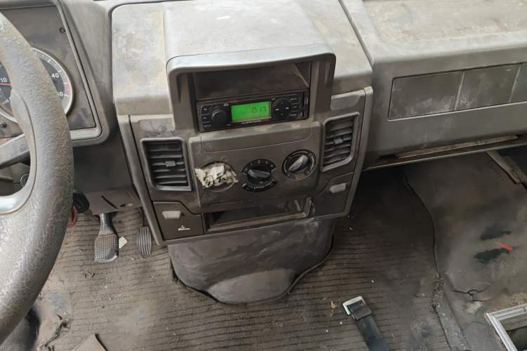Used Iveco Daily  Audio And AC Panel