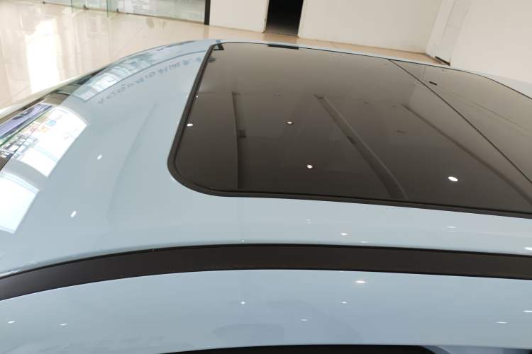 Used ORA Good Cat 2023 401 km Standard Range Premium Version Lithium Iron Phosphate