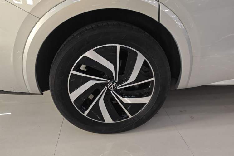 Used Volkswagen Viloran 2022 380TSI Luxury Edition
