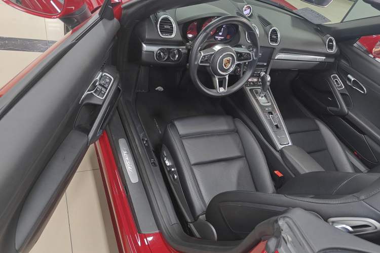 Used Porsche 718 2020 Boxster 2.0T
