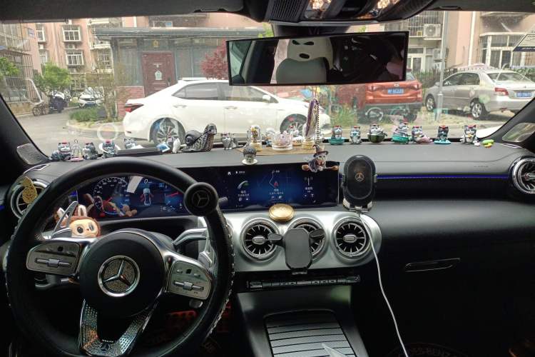 Used Mercedes-Benz A-Class 2020 Restyled A 200 L Sport Sedan Fashion Version