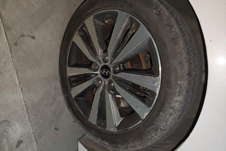 Used Hyundai Mistra 2016 1.8L Automatic Deluxe DLX Model
