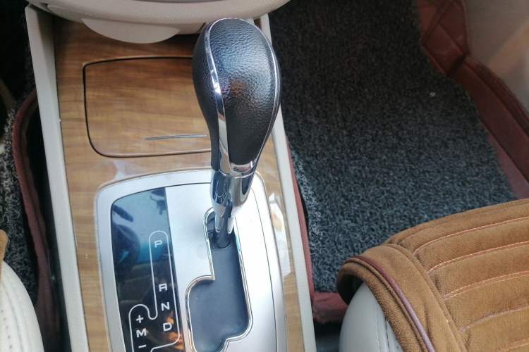 Used Buick Excelle 2015 1.5L Automatic Classic Model
