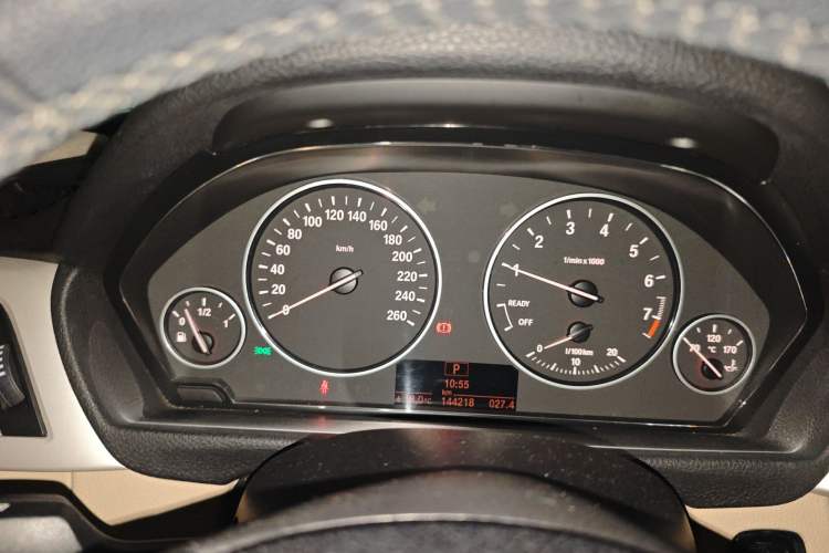 Used BMW 3 Series 2013 320Li Fashion Model
