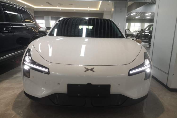 Used XPeng MONA M03 2025 620 Ultra-Long Range Plus Front