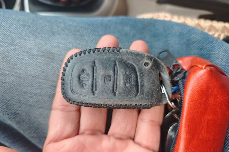 Used Hyundai Verna (older generation) 2014 1.4L Manual Top-Tier Model TOP
