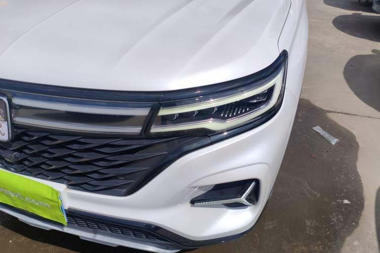 Used Roewe RX5 MAX 2021 Supreme Series 300TGI Automatic Smart Cabin Edition
