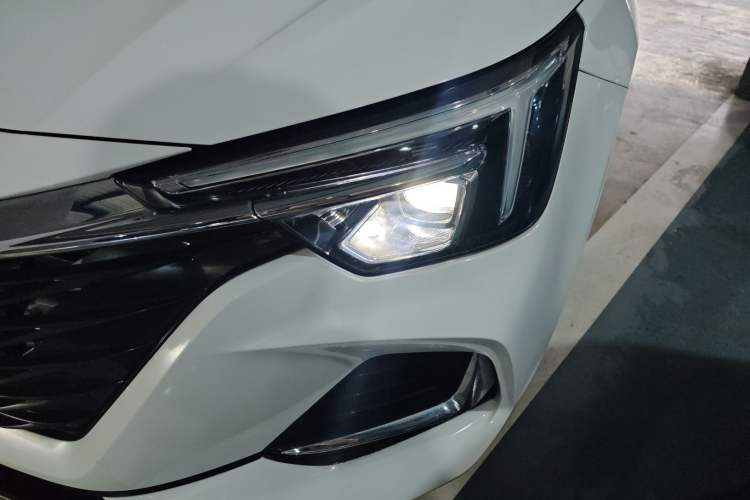 Used Roewe i6 MAX New Energy 2023 EV 420 Skyroof Special Edition