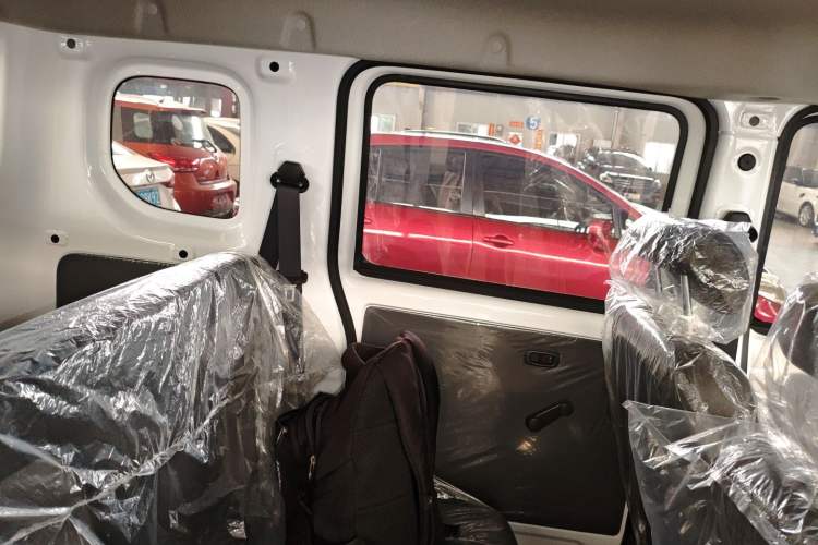 Used Wuling Zhiguang New Energy 2025 Standard Model