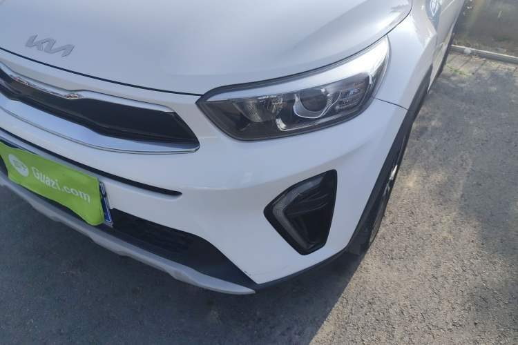 Used Kia kx1 Stonic 2021 1.4L CVT Fun Edition Left Front Headlight