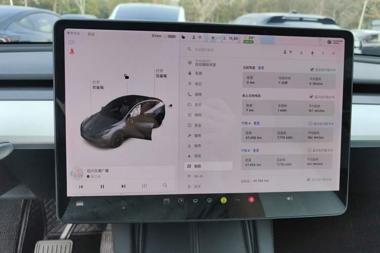 Used Tesla Model Y 2021 Long-Range All-Wheel-Drive Version
