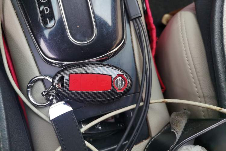 Used Nissan Tiida 2014 1.6L CVT Cool Cafe Edition Vehicle Key