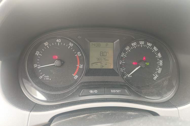 Used Skoda Fabia 2015 1.4L Automatic Front-Drive Model
