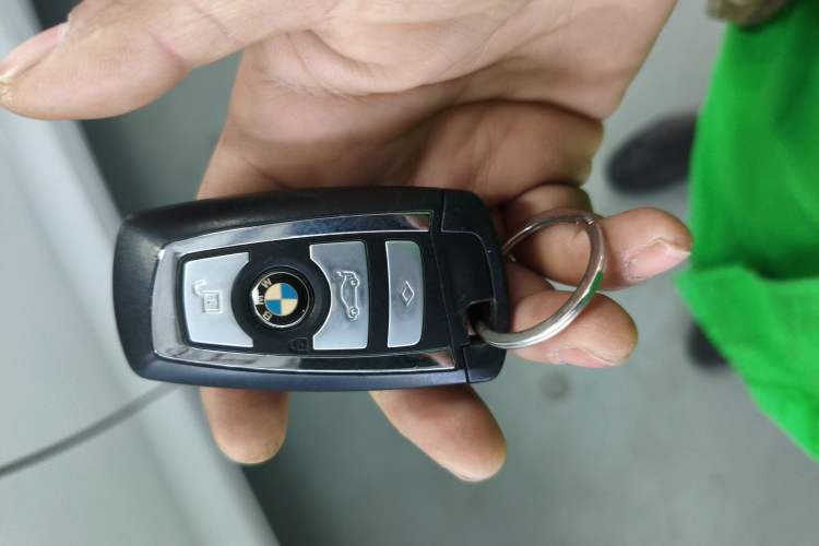 Used BMW 5 Series GT 2014 528i Luxury Edition