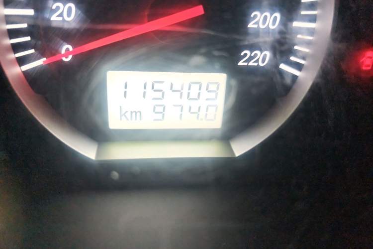 Used Foton Scenic G5 2020 2.0L Long-Wheelbase Flat-Roof 6-Seater Multi-Purpose Passenger Vehicle 1TZS
