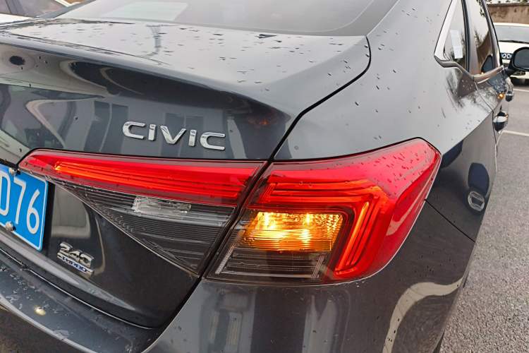 Used Honda Civic 2023 240TURBO CVT Dynamic Edition