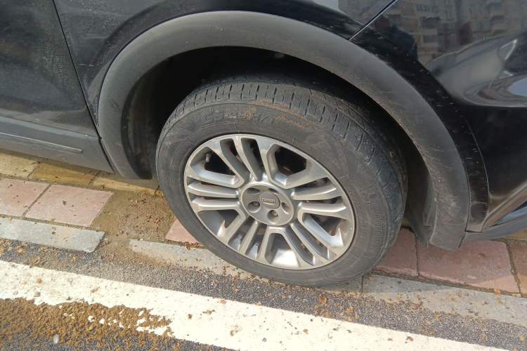 Used Qoros 5 2018 Revised 1.6T Automatic Luxury Version