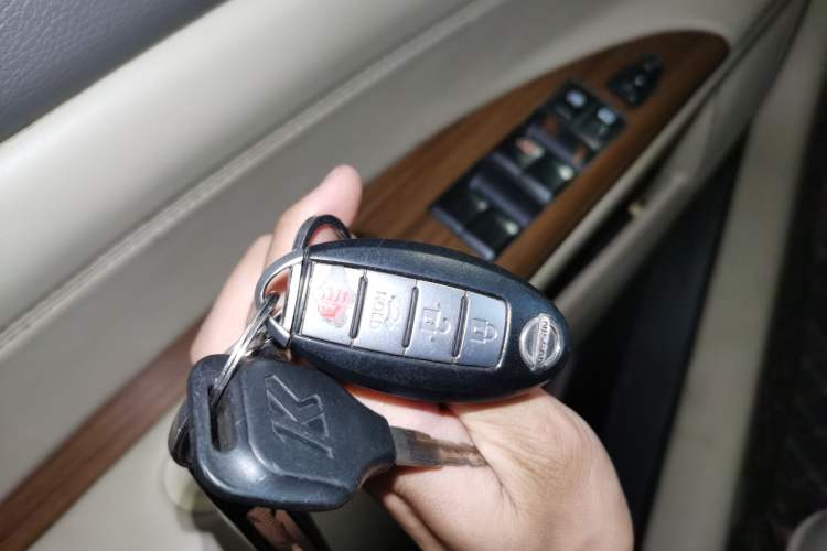 Used Nissan Teana 2011 2.0L XL Comfort Edition Vehicle Key