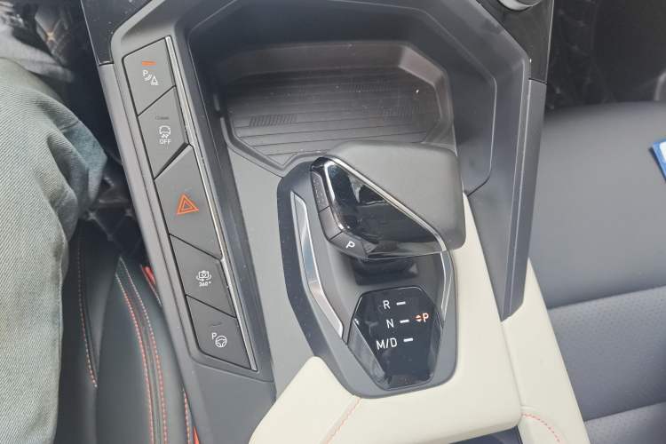 Used Lynk & Co 06 2020 1.5T YAO Halo
