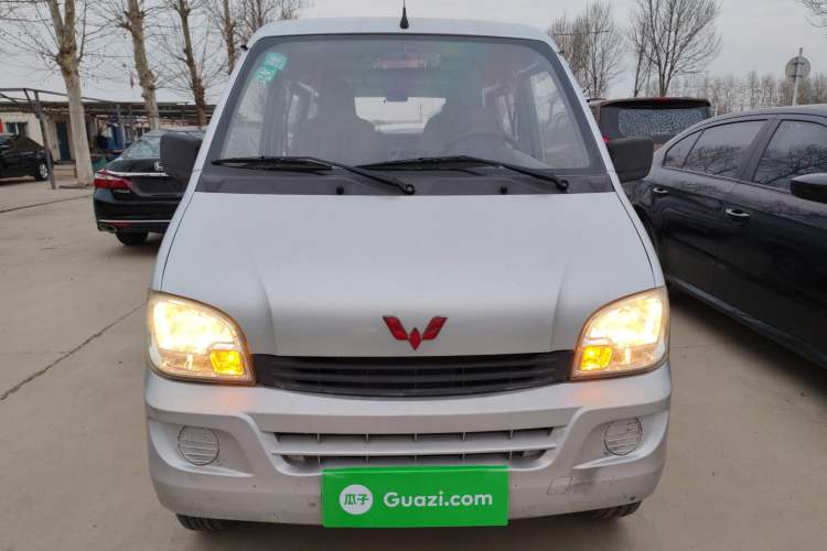 Used Wuling Zhiguang 2015 1.2L Practical LS-I Model