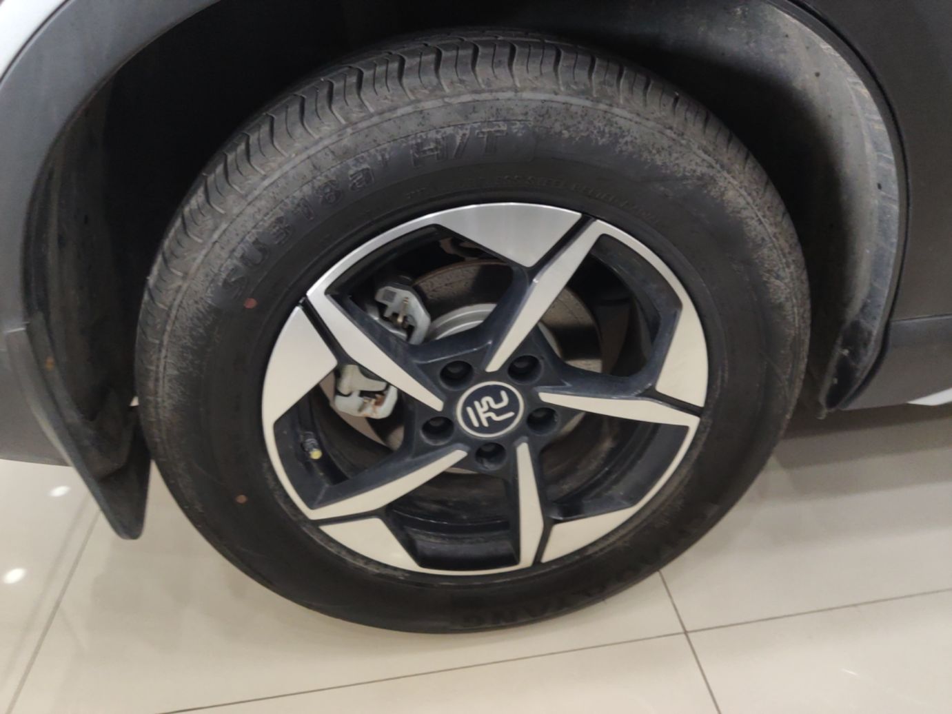 BYD Yuan UP 2025 Model 301KM Leading Version — снимка 11
