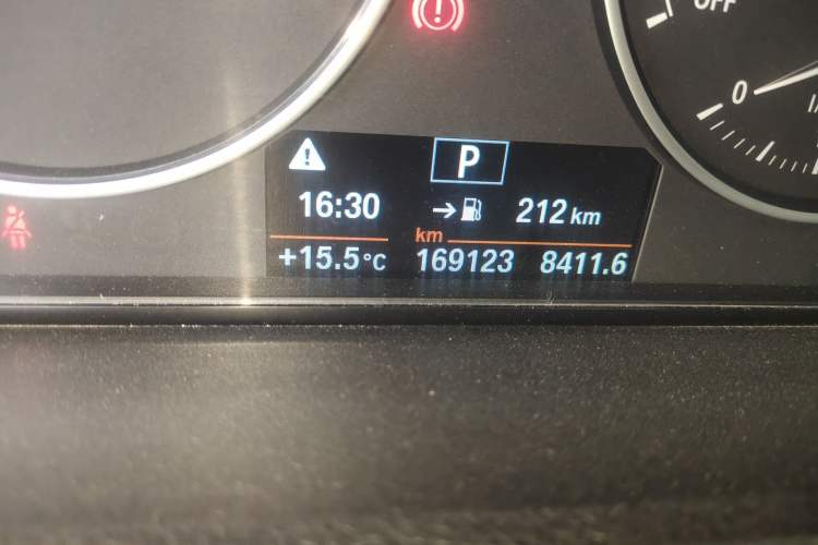 Used BMW 3 Series 2016 320Li Ambition Model
