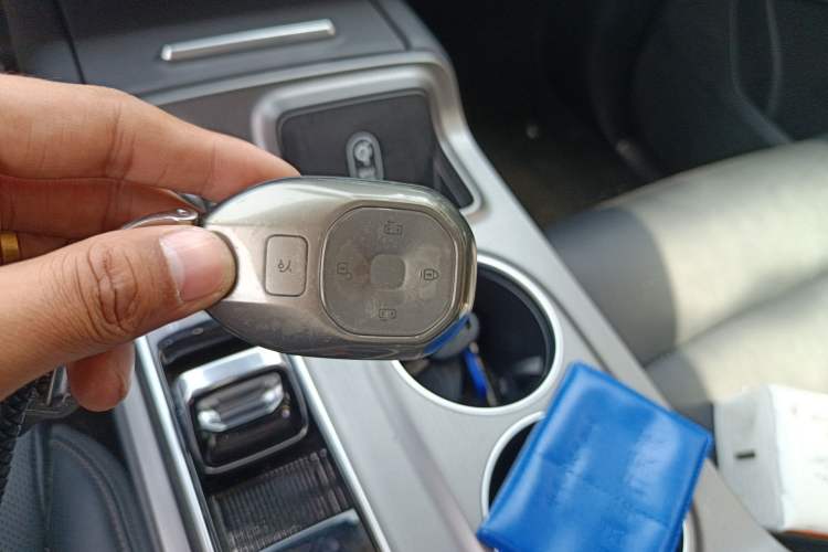 Used GAC Trumpchi E8 2024 Honor Series 2.0L Honor Edition Vehicle Key