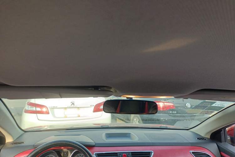 Used JAC Group Refine S2 2015 1.5L Manual Luxury Model Headliner